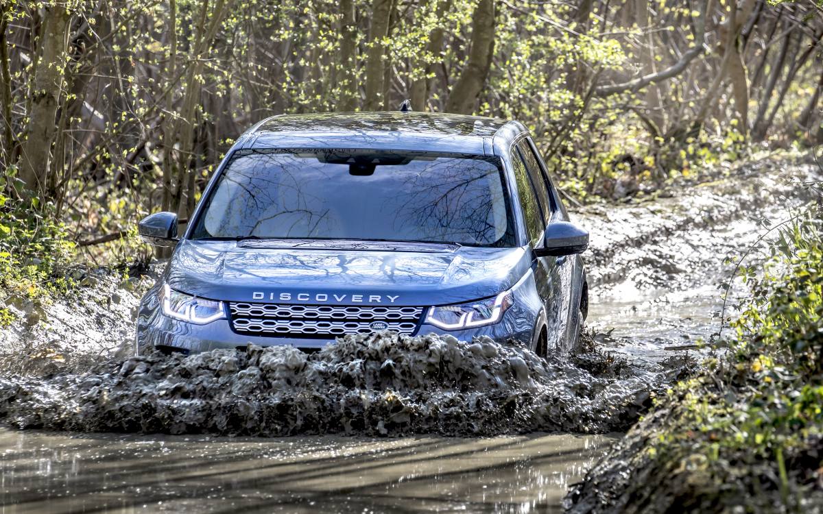 land_rover_discovery_sport_p250_s_2019_5k-HD